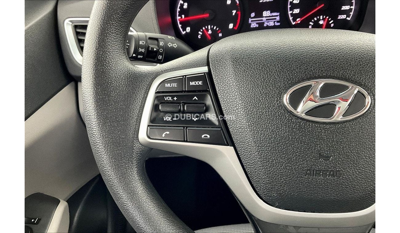 Hyundai Accent Smart / GL