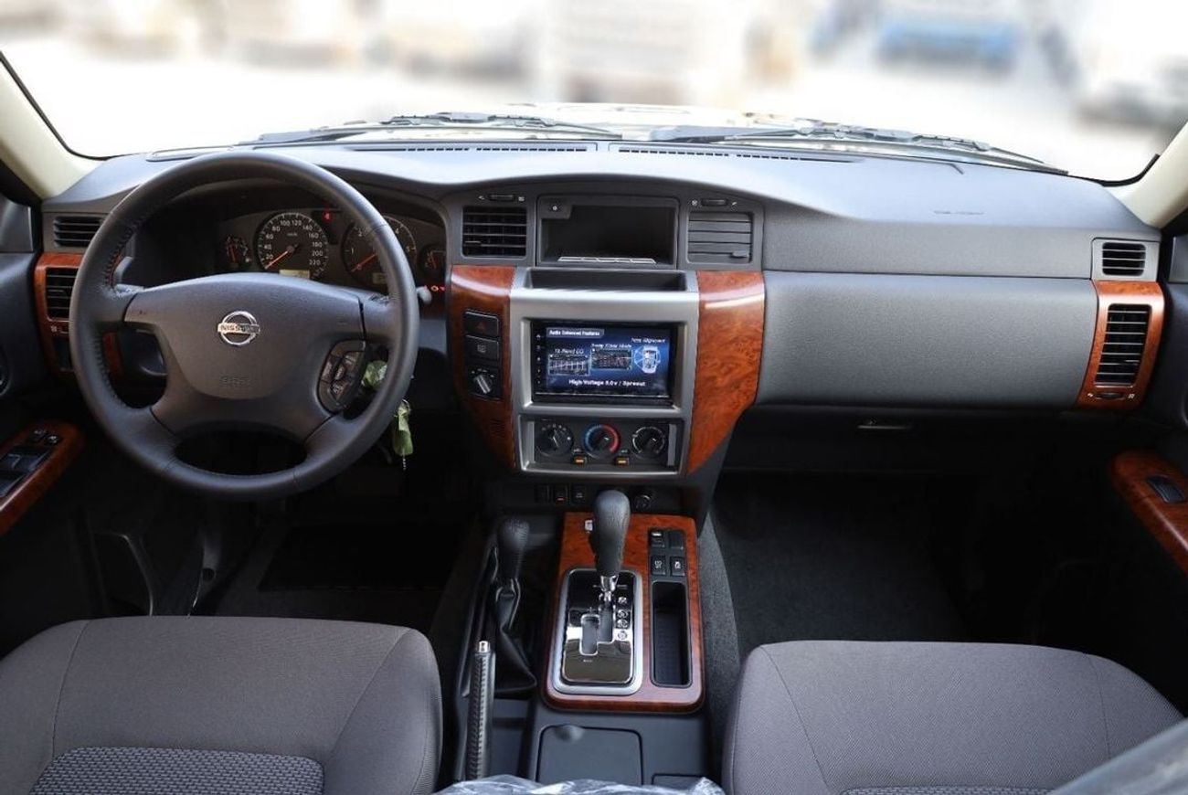Nissan Patrol Safari 4.8L PETROL AT 2024 MODEL
