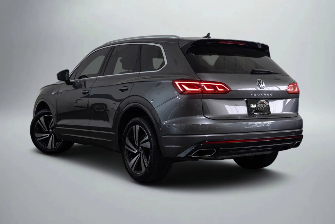 Volkswagen Touareg R-Line 3.0L AWD 2022 Volkswagen Touareg R-Line / Agency Warranty