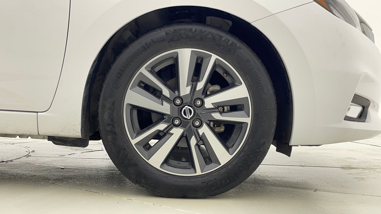 نيسان صني SL 1.6 | بدون دفعة مقدمة | اختبار القيادة في المنزل