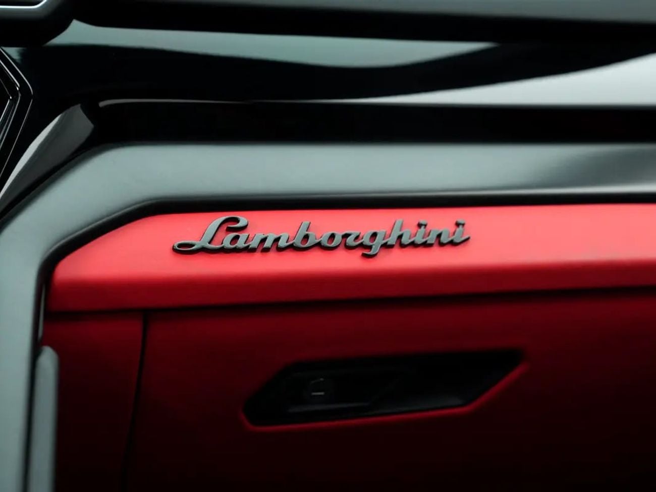 Lamborghini Urus S WARRANTY 2 years | S | Light Blue Exterior | V8 Twin-Turbo | Perfect condition