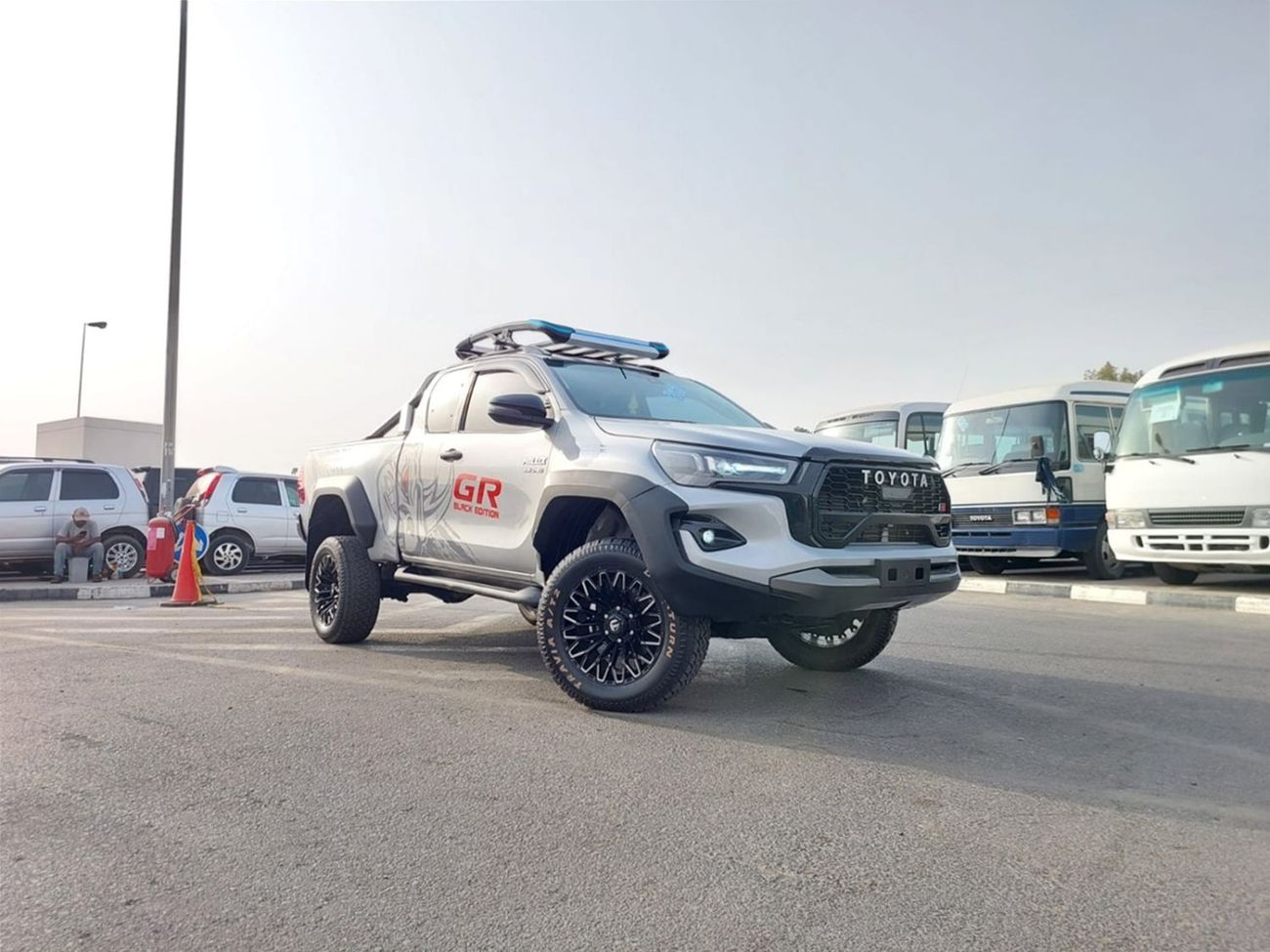 Toyota Hilux TOYOTA HILUX GR PICK UP RHD 2019 MODEL 2.8 L DIESEL AUTOMATIC(PM67606)