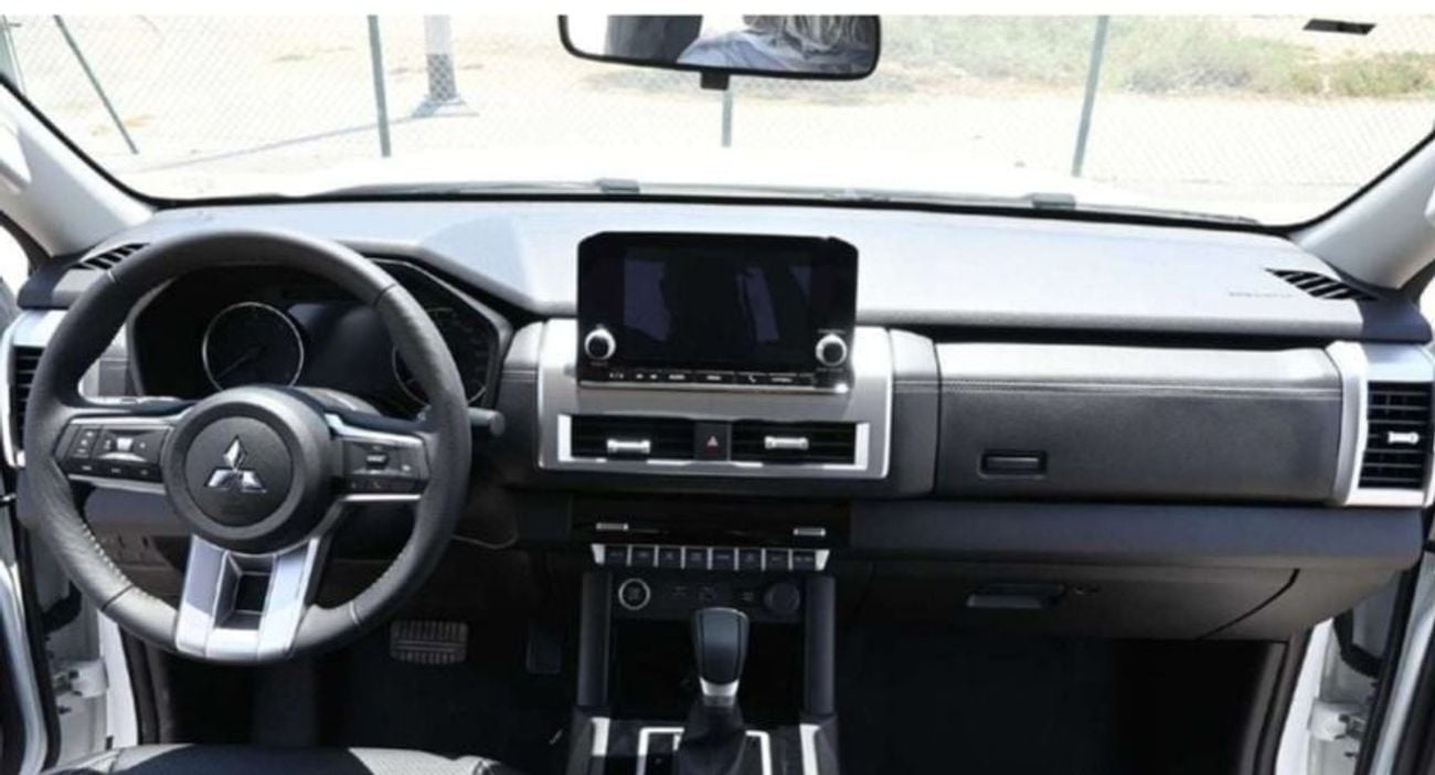 Mitsubishi L200 SPORTERO (NON GCC) ATHLETE