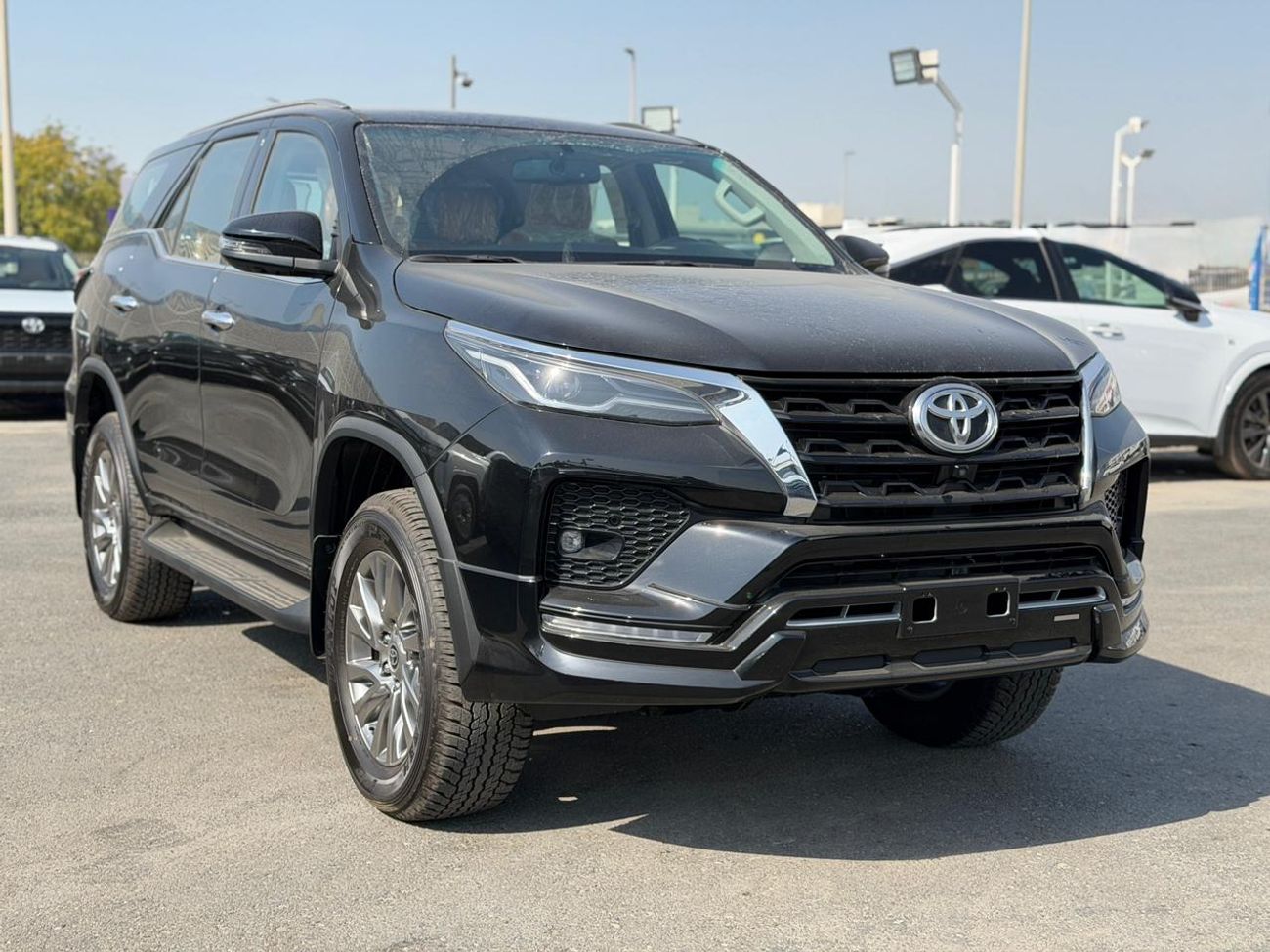 تويوتا فورتونر 4.0L VXR V6 PETROL AUTOMATIC TRANSMISSION