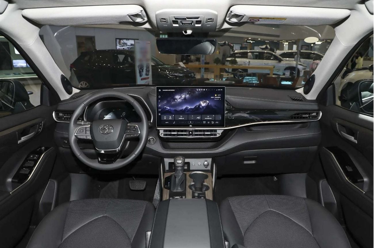 Toyota Highlander ,4WD, JBL, PANORAMIC ROOF, CHINESE SPECS - MODEL 2026