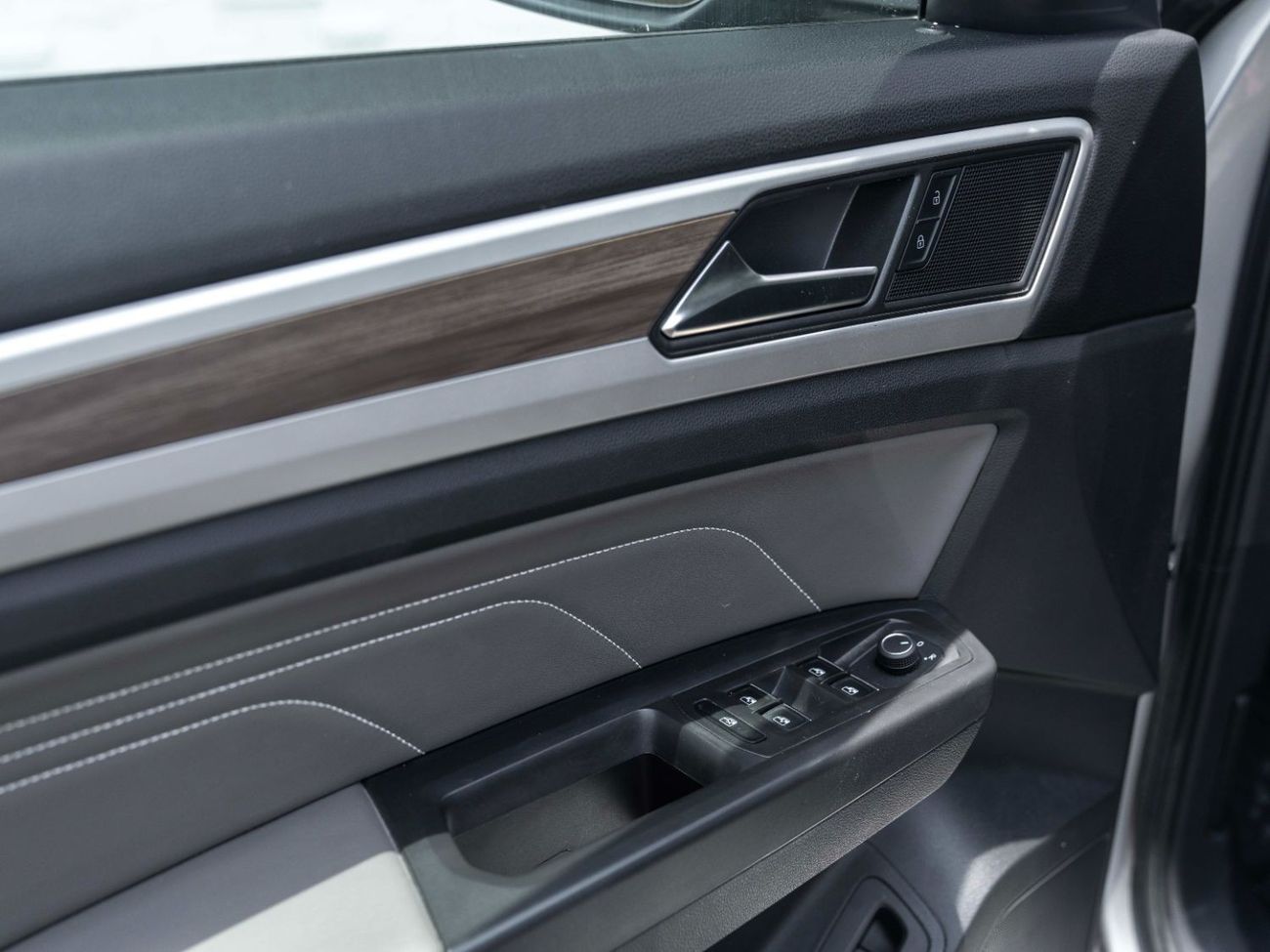 Volkswagen Teramont AED 2,516 PM • COMFORT-LINE • OFFICIAL VW WARRANTY UNTIL 2026 • PRISTINE CONDITION