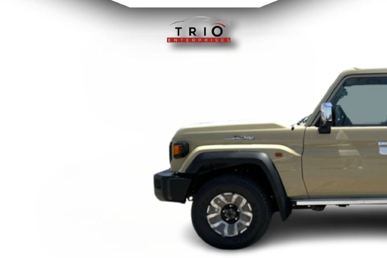 تويوتا لاند كروزر 70 2025 TOYOTA LAND CRUISER 76 SERIES 2.8L DIESEL 5 DOOR FULL OPTION WITH ALLOY WHEELS , COOL BOX , LED