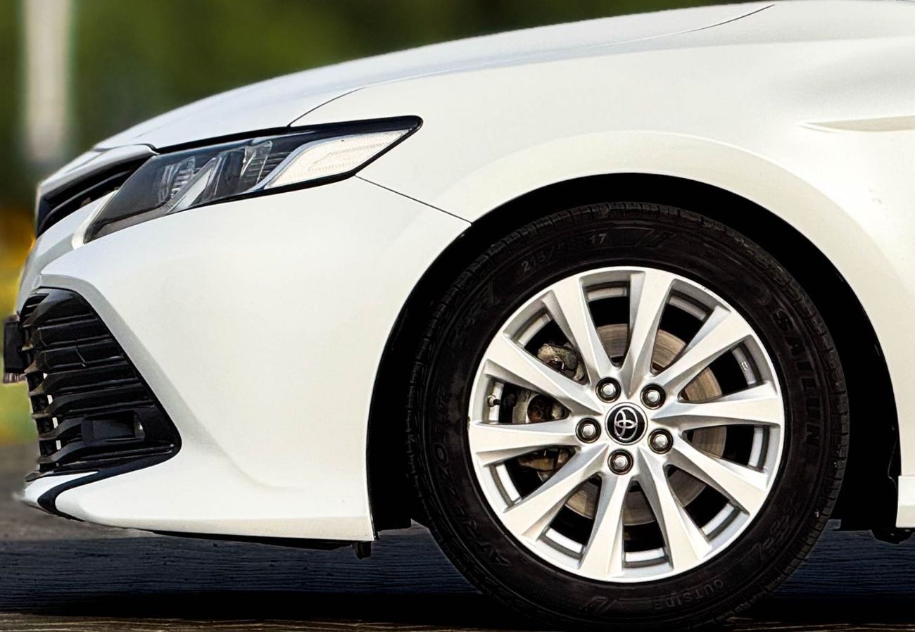 تويوتا كامري تويوتا كامري 2019 خليجي بدون حوادث بحالة ممتازة 1421 شهرياً