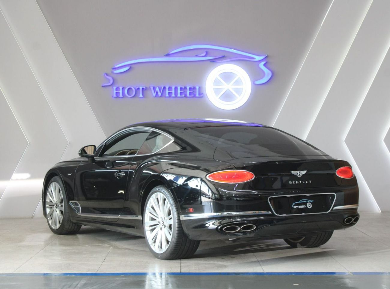 Bentley Continental GT 6.0L W12 (626 HP)
