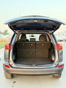 Toyota RAV4 VXR 2.5L XLE Sunroof, leather seats