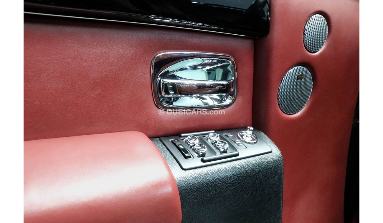 Rolls-Royce Phantom Rolls Royce Phantom 2006 GCC (Fully Loaded) LOWEST MILEAGE