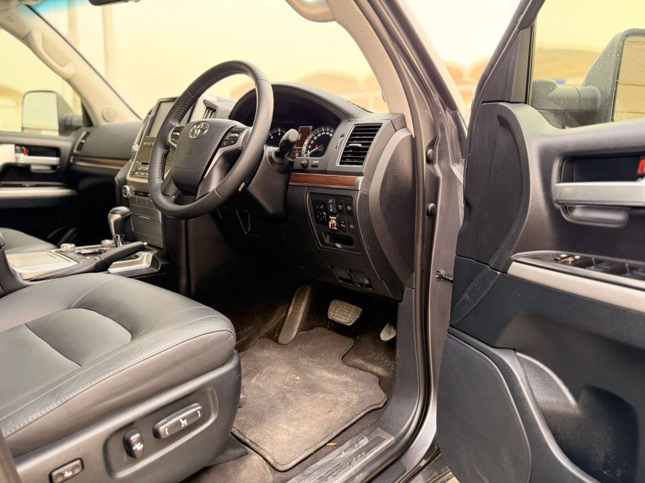 Toyota Land Cruiser GXR1 4.5L