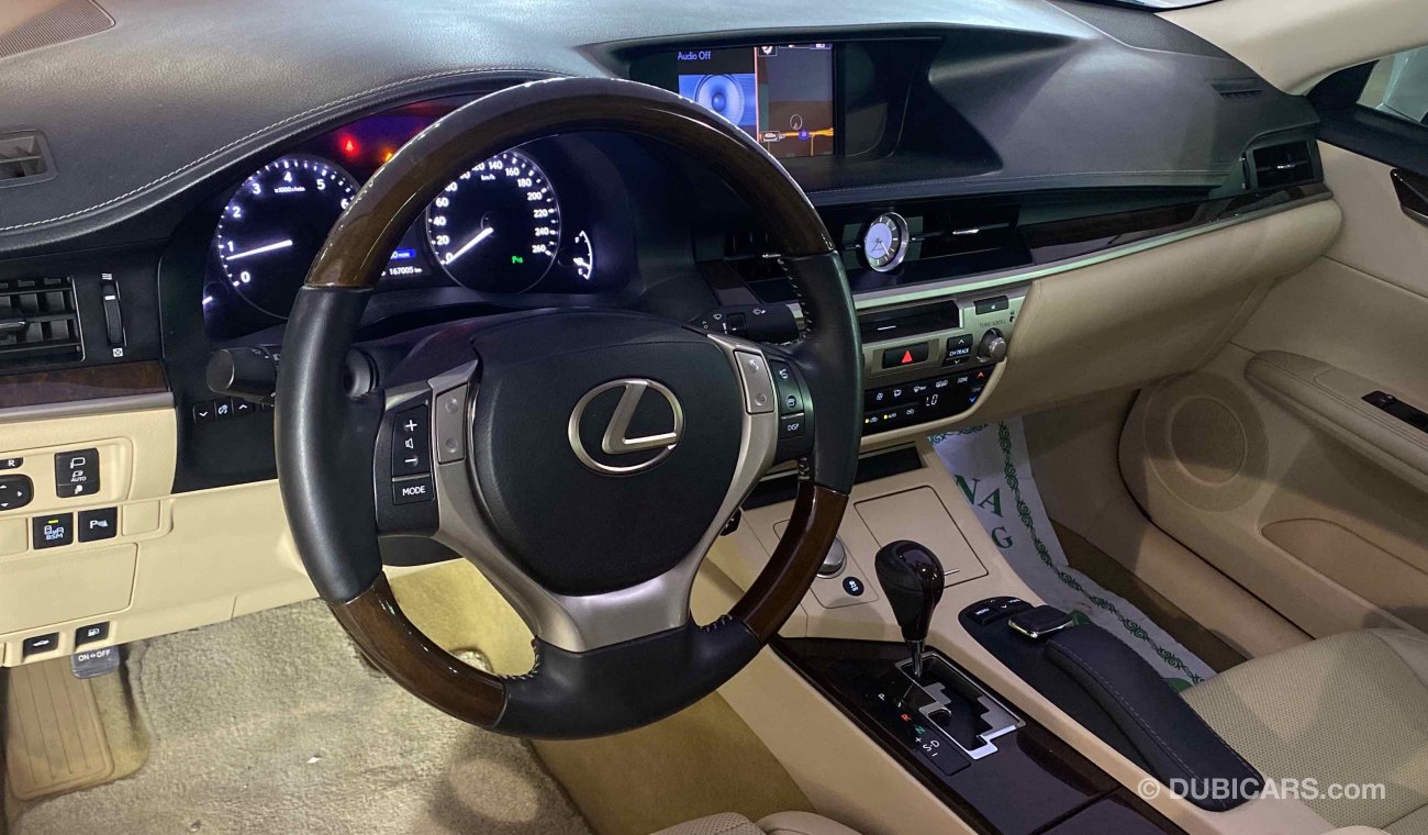 Lexus ES350 خليجي