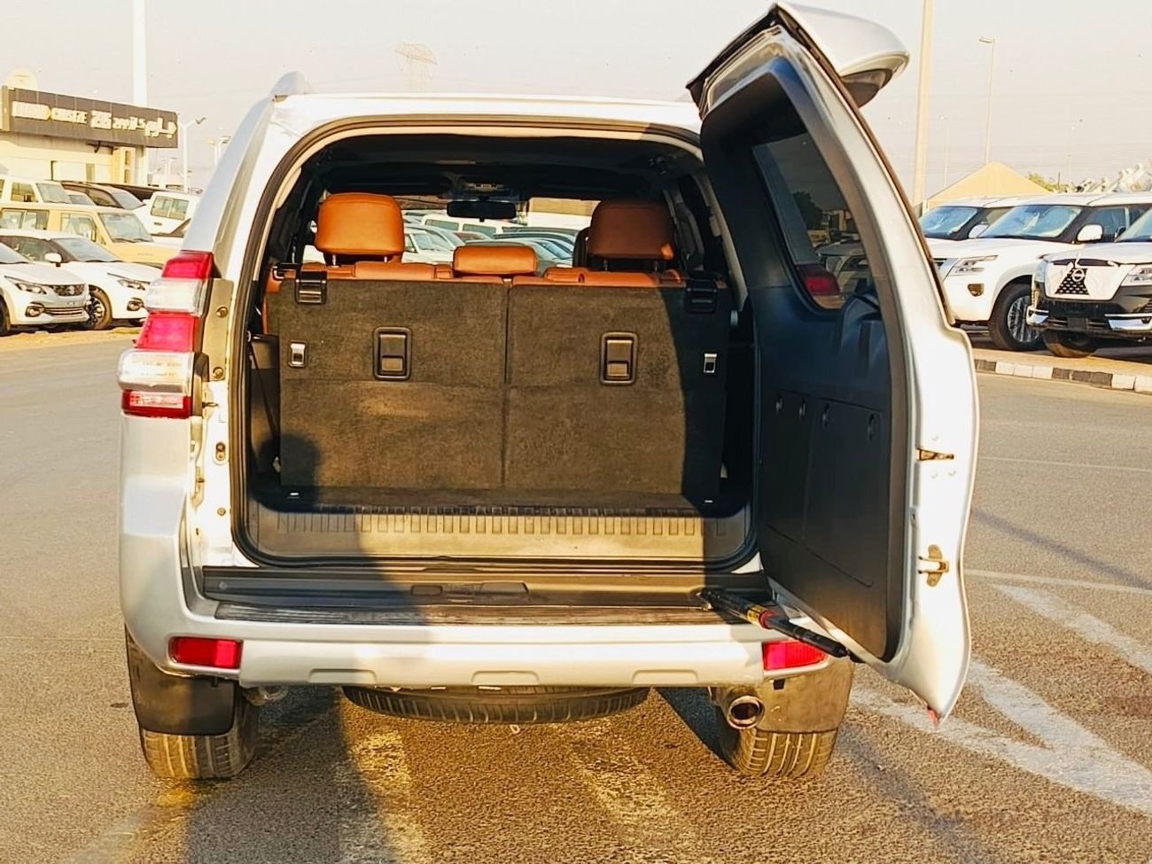 Toyota Prado Toyota Prado 2016 VXR V4 full option TOP the Range