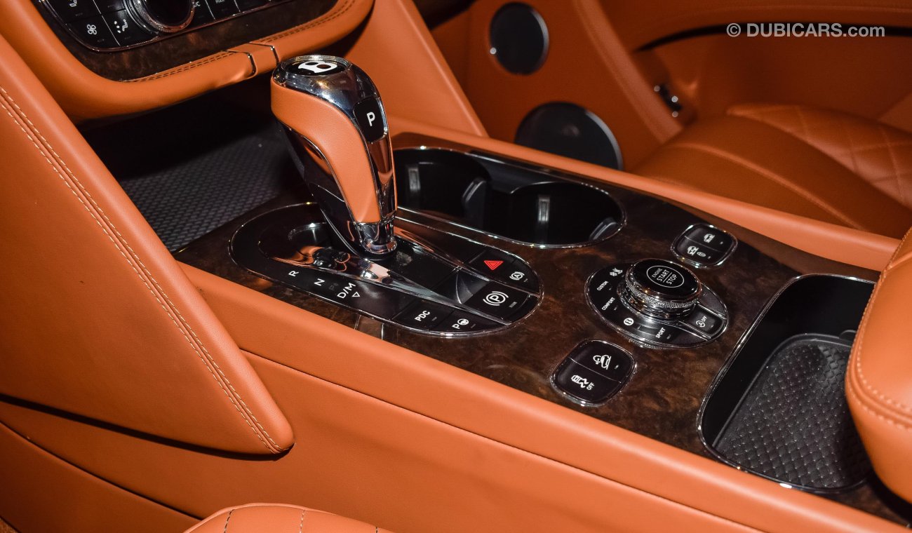 Used Bentley Bentayga First Edition 2017 for sale in Dubai 227716