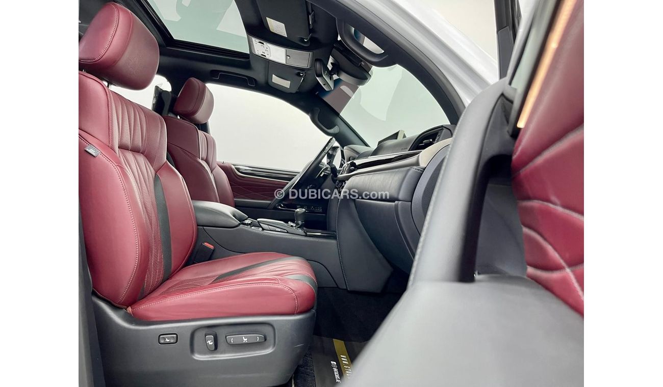 Lexus LX 570 Signature Black Edition 2021 Lexus LX-570 S Black Edition, Lexus Warranty / Service Contract, Low Km