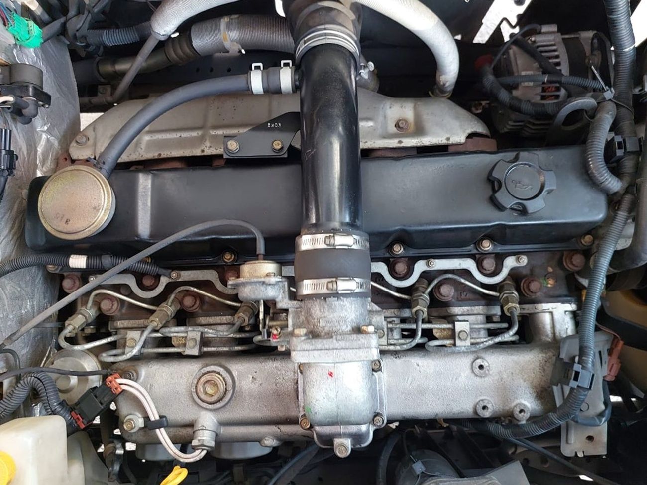 نيسان سيفيليان NISSAN CIVILIAN BUS RHD 2003 MODEL 4.1 L DIESEL AUTOMATIC(PM20798)