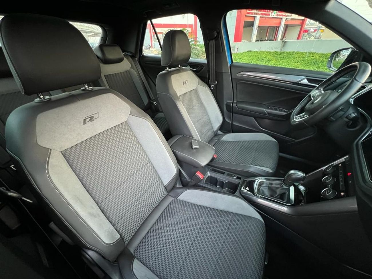 Volkswagen T ROC VOLKSWAGEN T-ROK R LINE 2021 GCC ORIGINAL PAINT FULL SERVICE HISTORY IN LOW MILEAGE