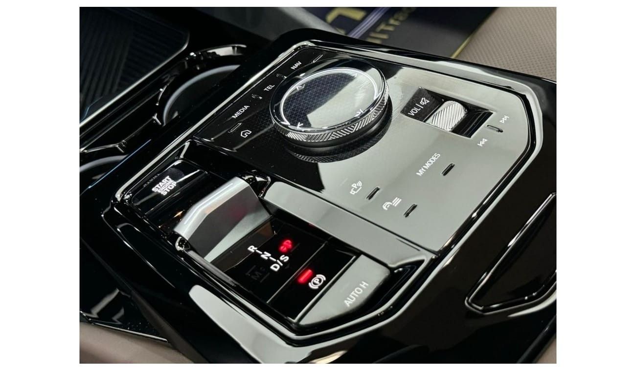 بي أم دبليو 520i 2024 BMW 520i, BMW Warranty + Service Pack, Excellent Condition, GCC