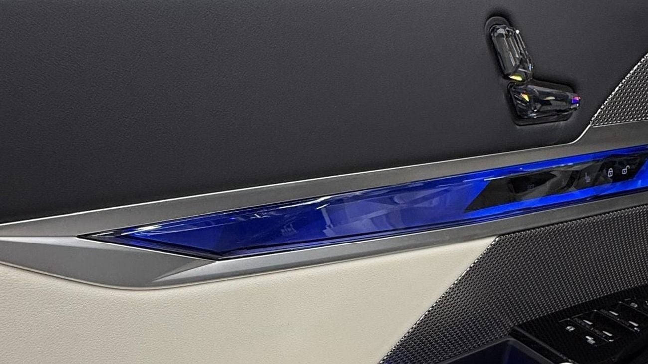 BMW 735 i | M Sport | Brand New | Dealer Warranty & Service Contract