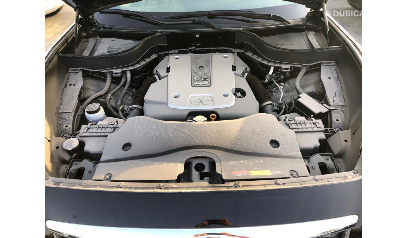 Infiniti QX70 3.7L ENGINE,V6, FULL OPTION, FOR BOTH LOCAL AND EXPORT