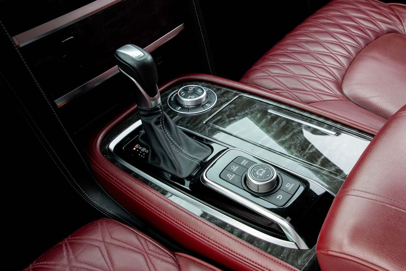 Nissan Patrol Patrol SE Platinum | 4,113 P.M | 0% Downpayment | Platinum | Nissan History | Warranty!