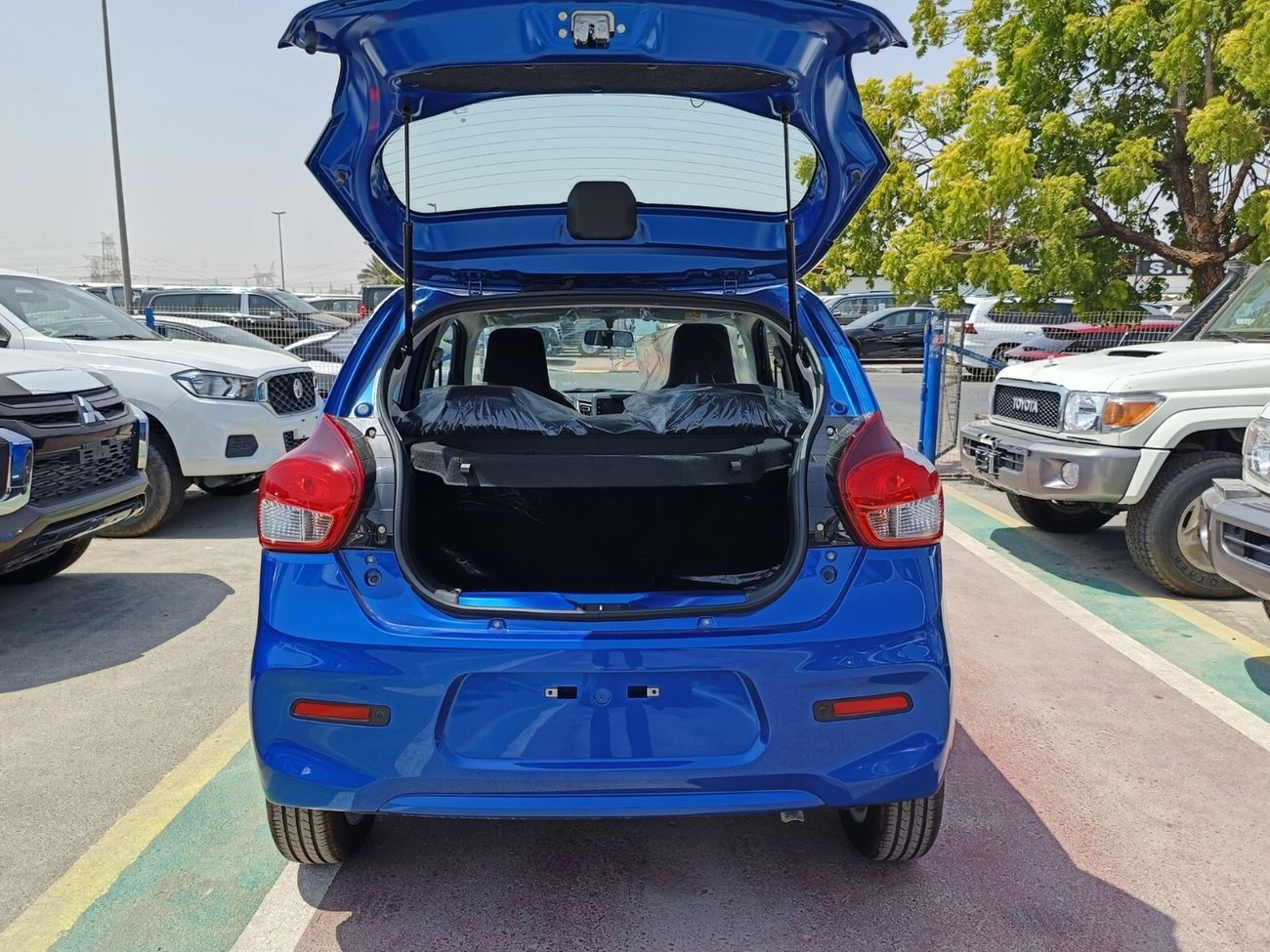 سوزوكي سيليريو 1.0L V4, GLX, Black Rims, A/T, Gear, SPECIAL QUANTITY DEAL OFFER FOR ALGERIA (CODE # CGLM)