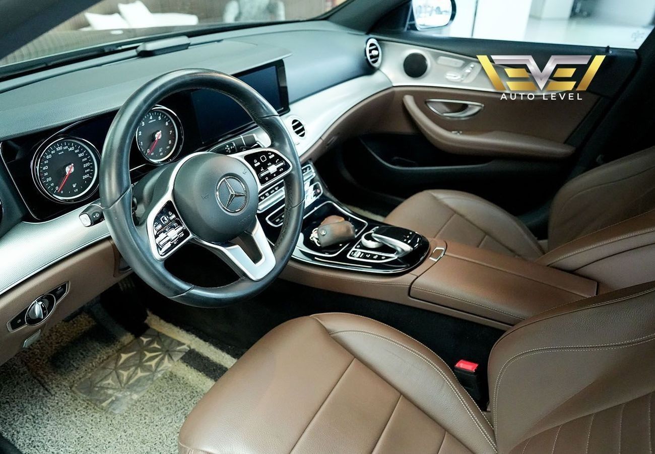 مرسيدس بنز E300 MERCEDES E300 2019 - 7 Years warranty + 7 Years Service Contract