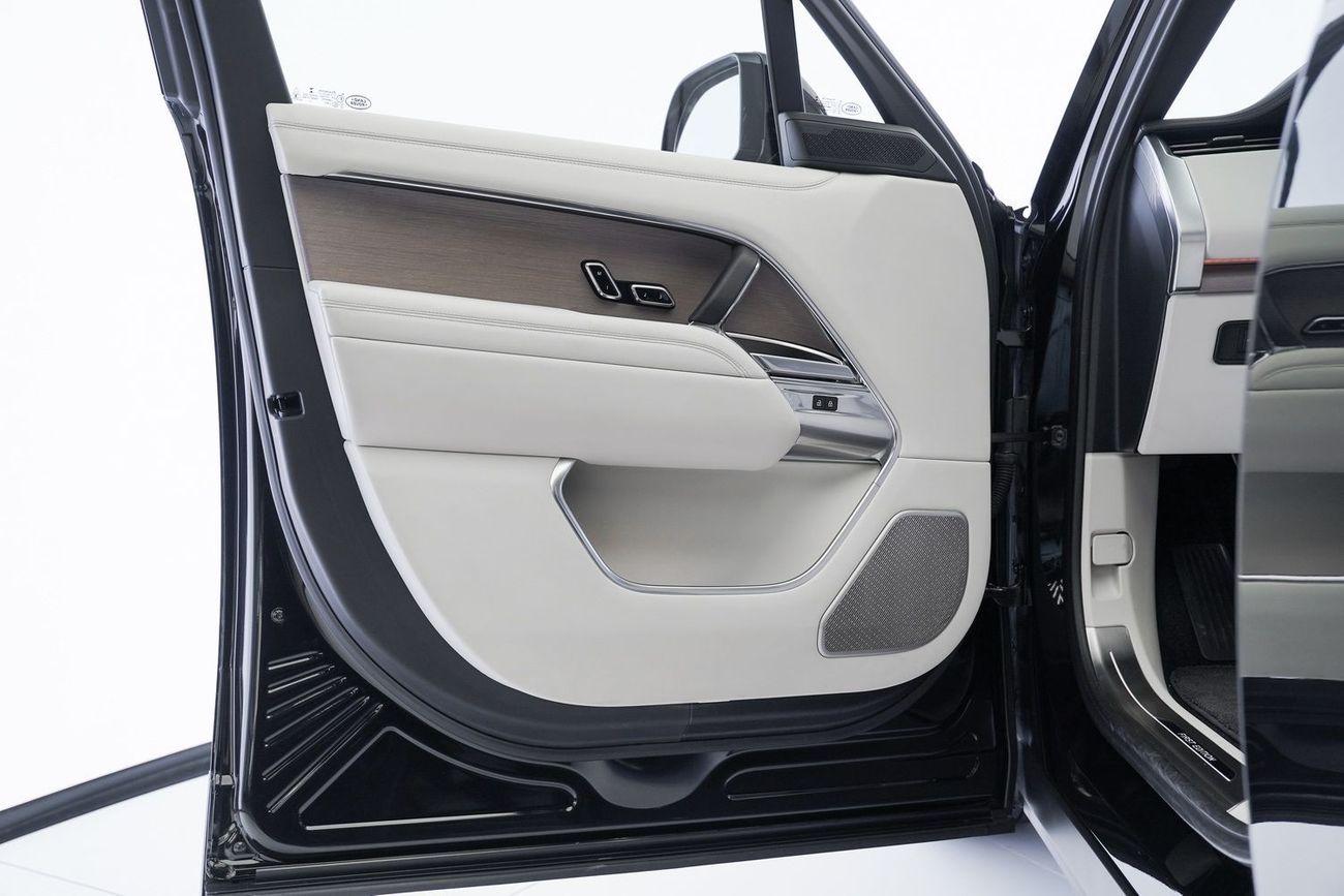 Land Rover Range Rover First Edition P530 4.4L