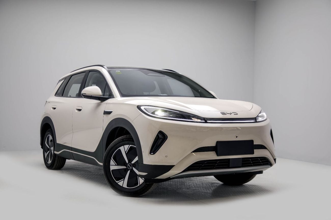 بي واي دي سيليون 05 Intelligent Navigation - Warm Sun White Inside Black | Export Only