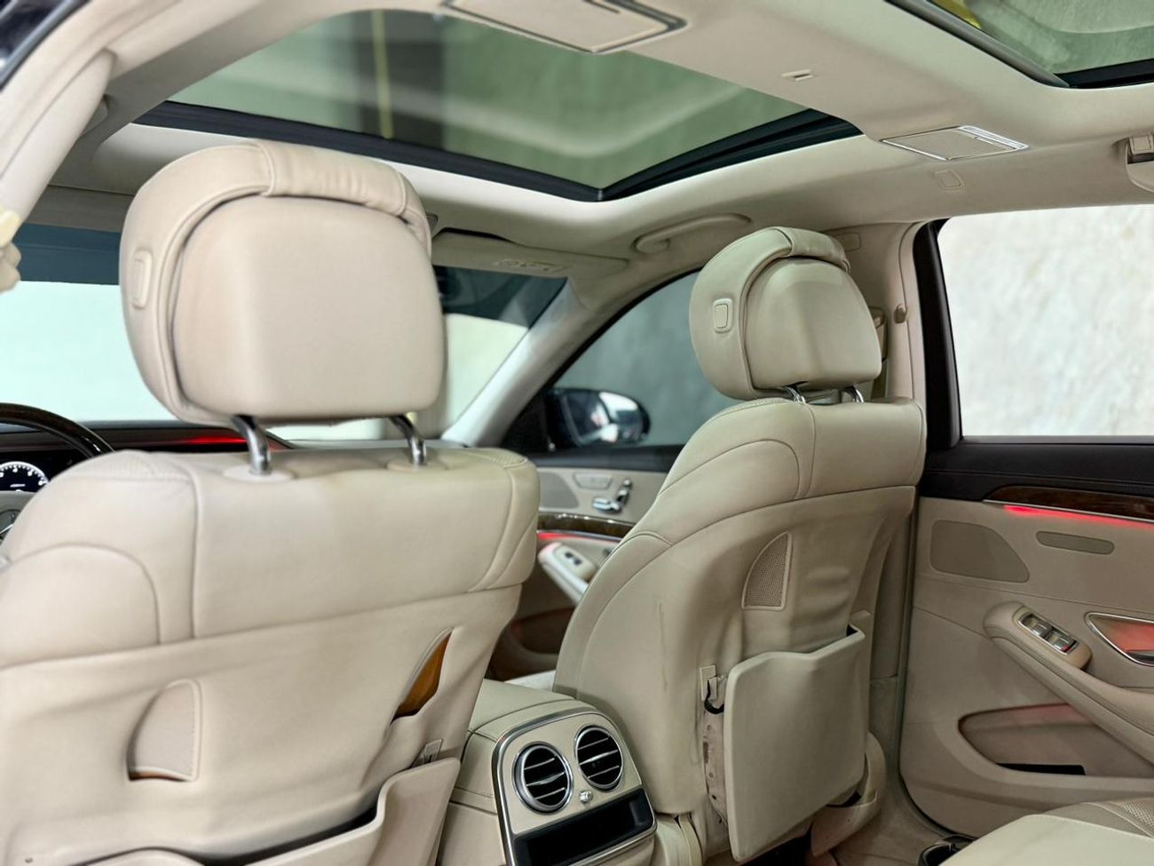 Mercedes-Benz S 500 Std 4.7L Mercedes S500 AMG II 2015 II Full Loaded