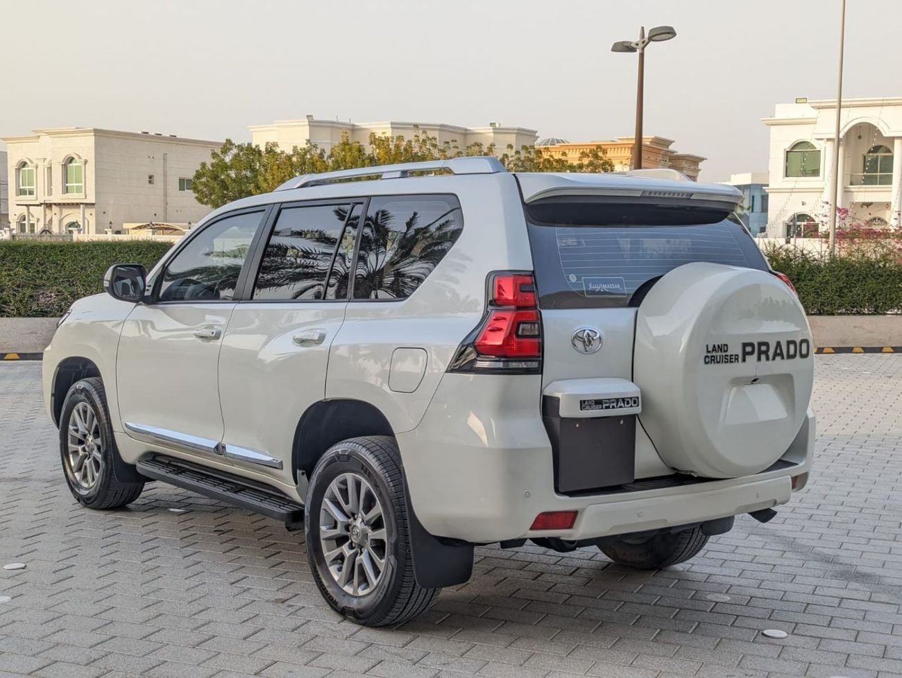 Toyota Prado Toyota Prado 2018 gxr white colour LHD automatic gear
