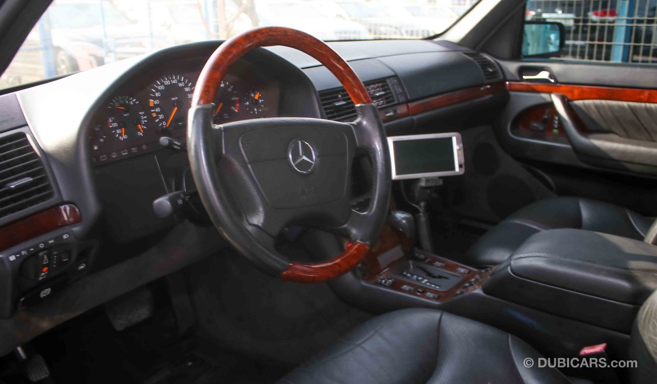 Mercedes-Benz S 500