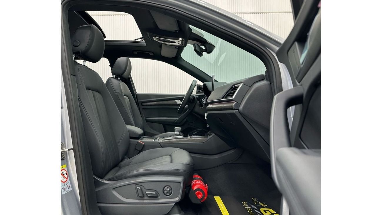 Audi Q5 45 TFSI quattro S Line 2022 Audi Q5 S-Line 45TFSI Black Edition, June 2027 Audi Warranty + Service P