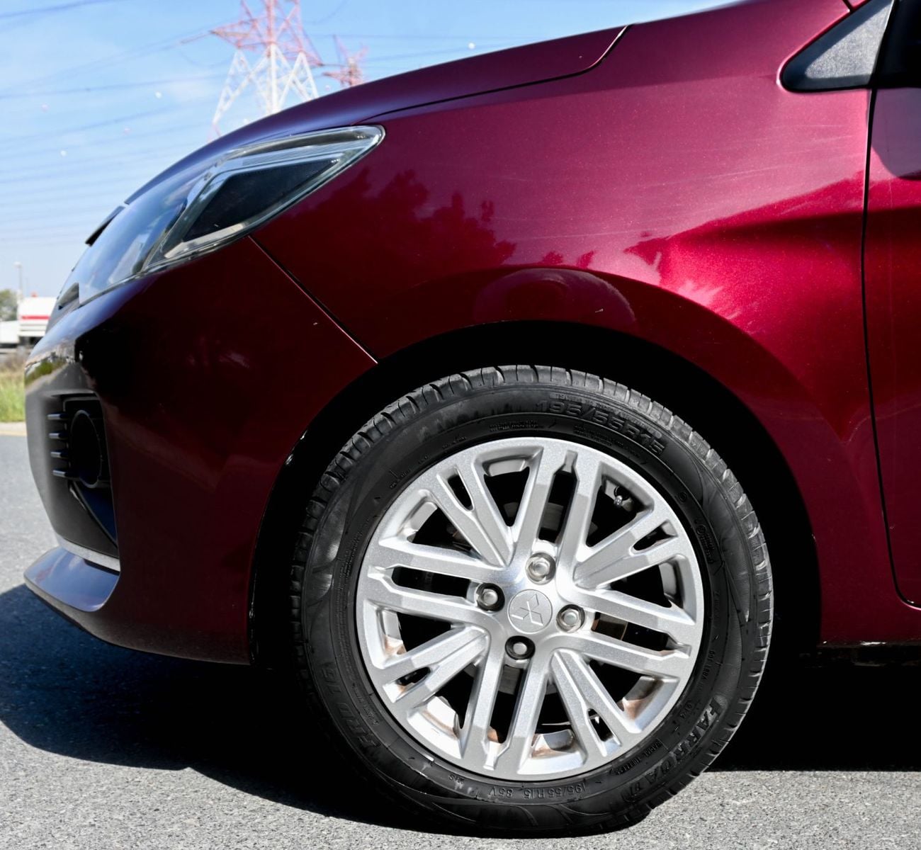 ميتسوبيشي اتراج GLX Base 1.2L