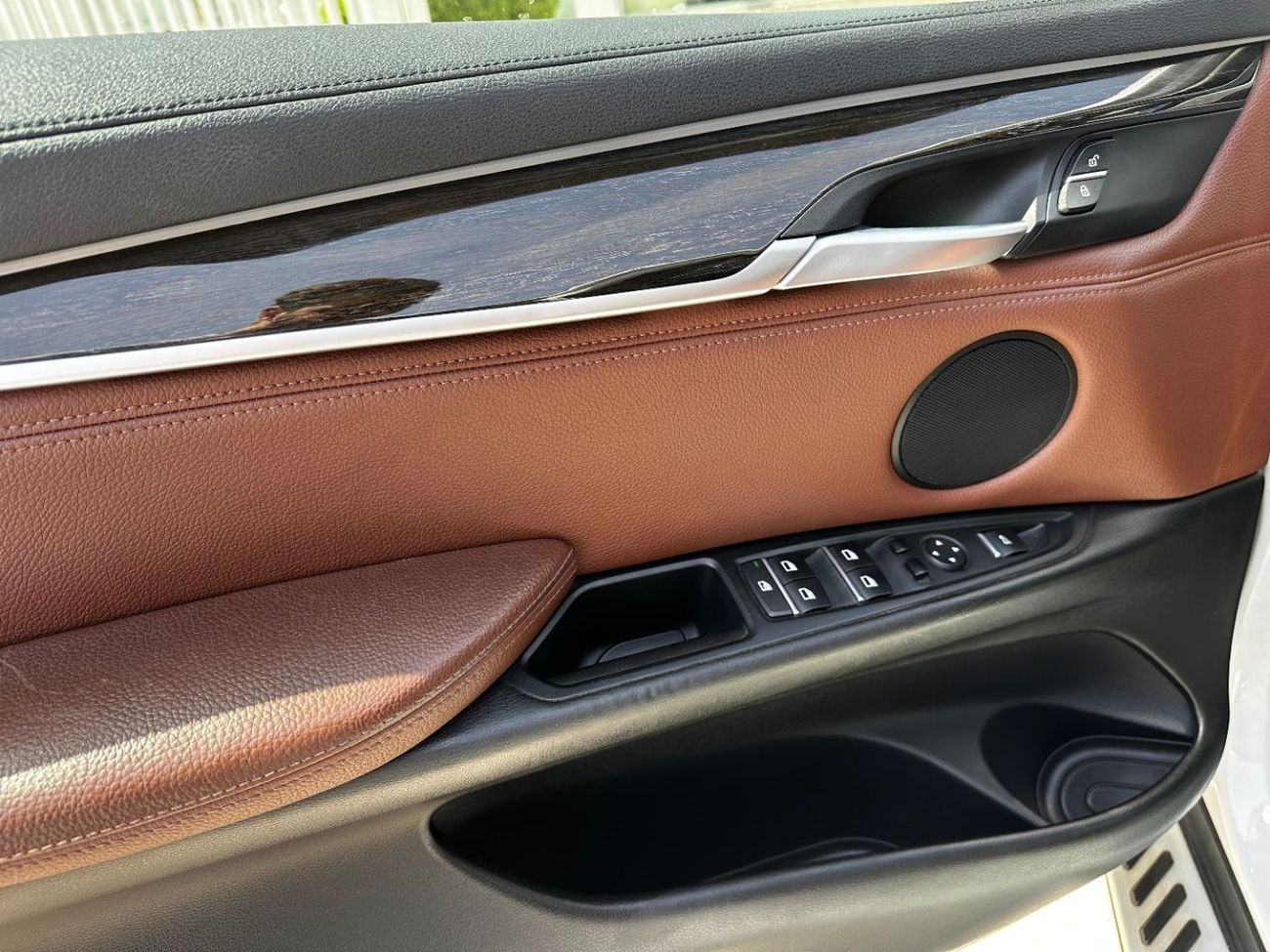 BMW X6 xDrive 35i 3.0L