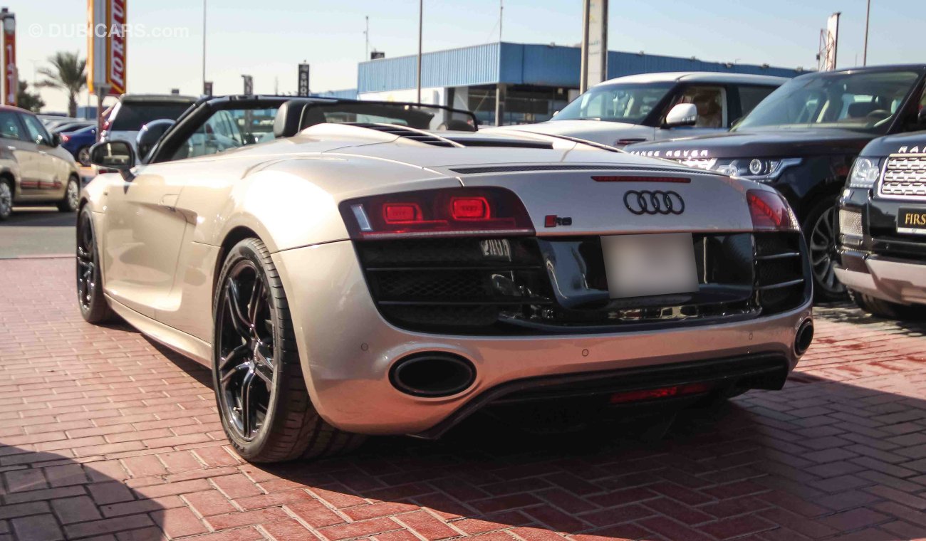 Audi R8