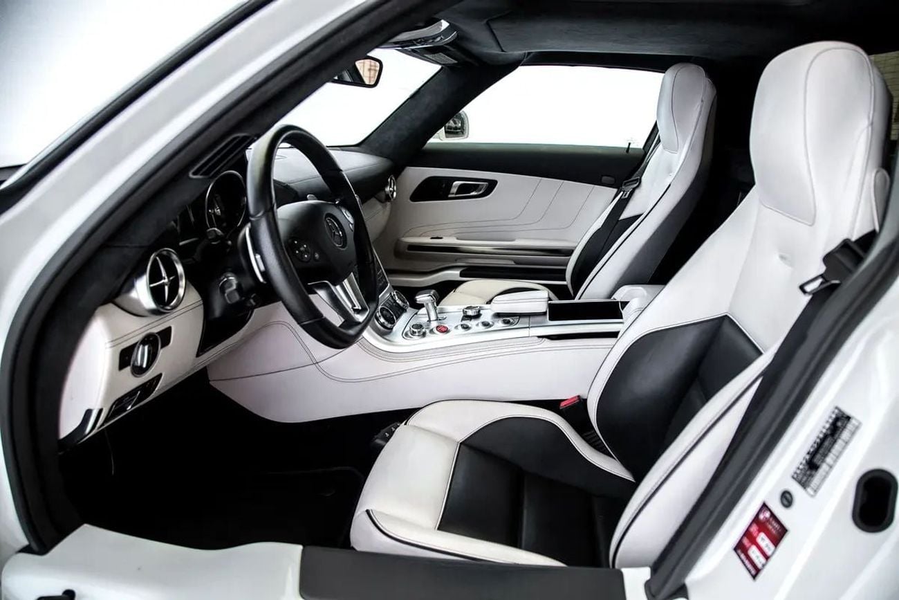 Mercedes Benz SLS AMG STD