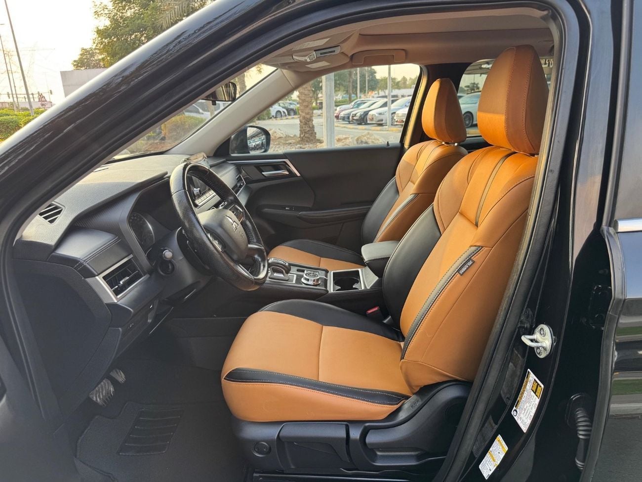 Mitsubishi Outlander 2022 LIMITED PANORAMA FULL OPTION 2.4 LEATHER SEATS CANADA SPEC