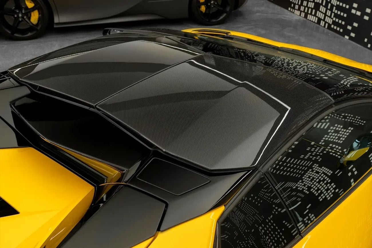 لامبورغيني أفينتادور رودستر LAMBORGHINI | AVENTADOR SV ROADSTER LP750_4 | GCC SPECS