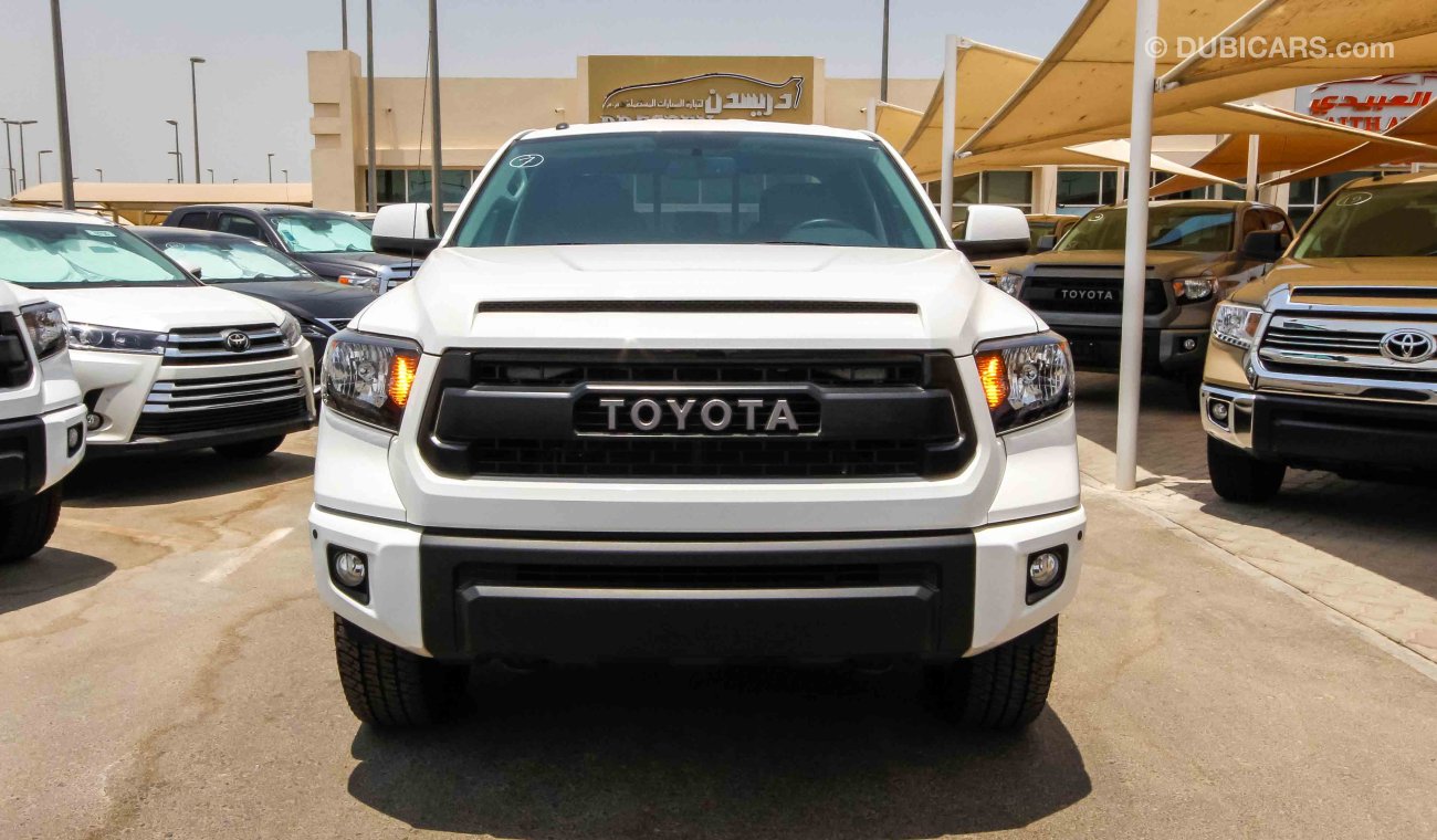 Toyota Tundra DBL TRD PRO 5,7 L