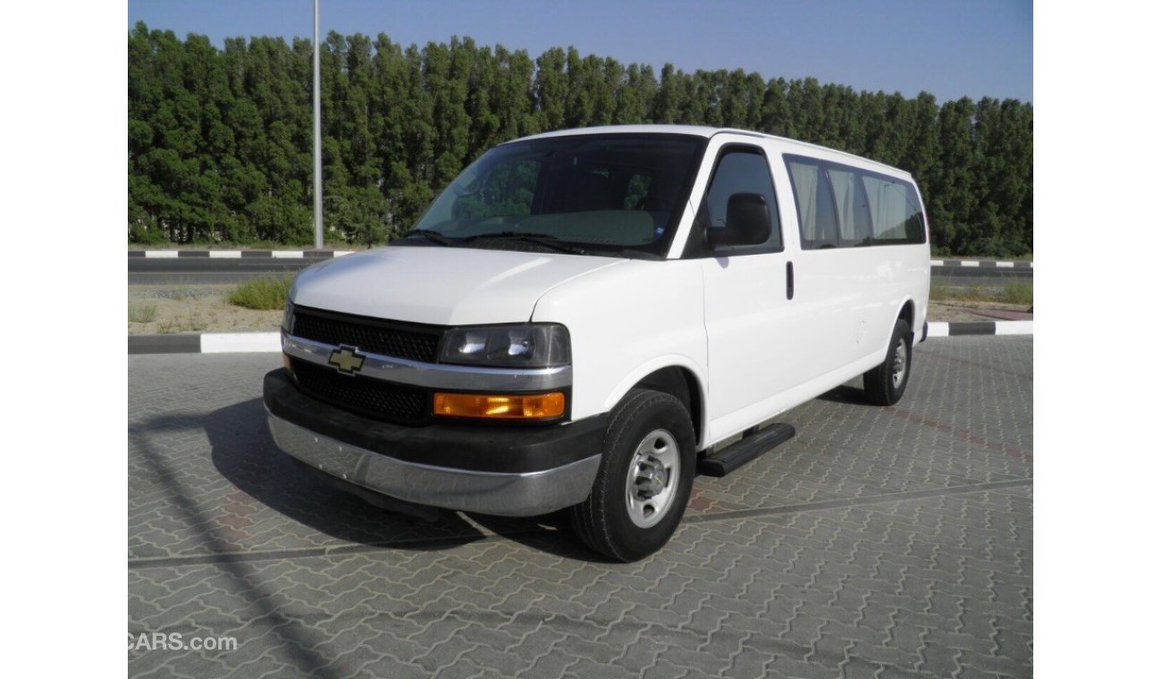 Chevrolet Express 2014 15 seat