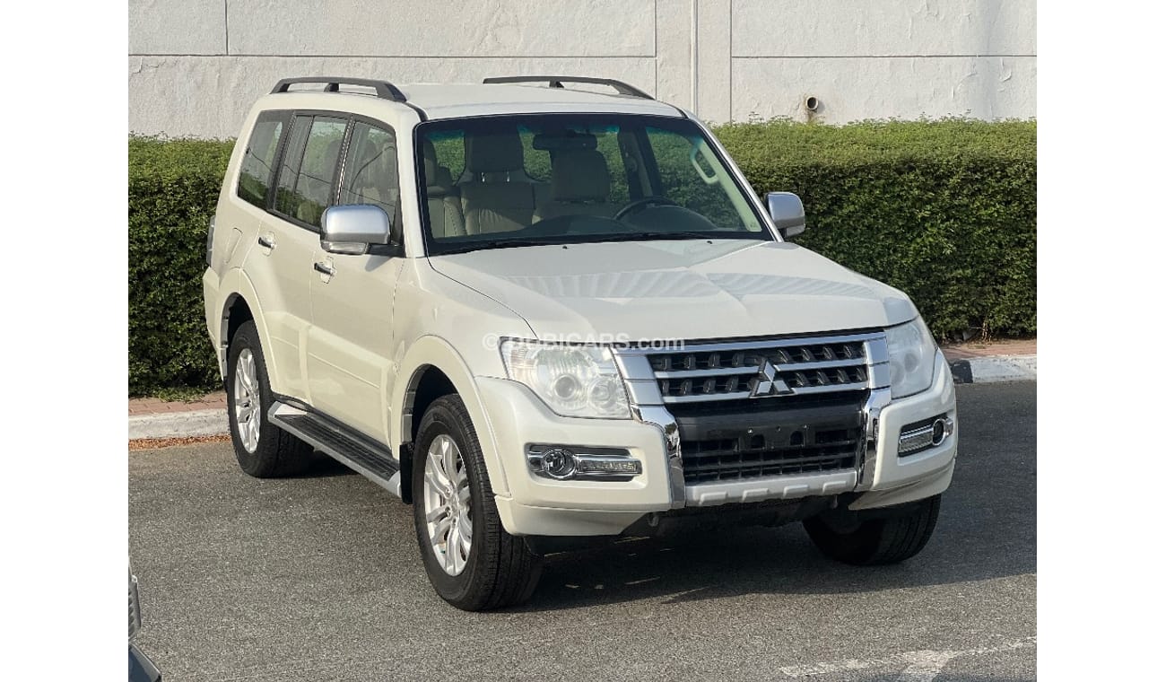 Mitsubishi Pajero 2017