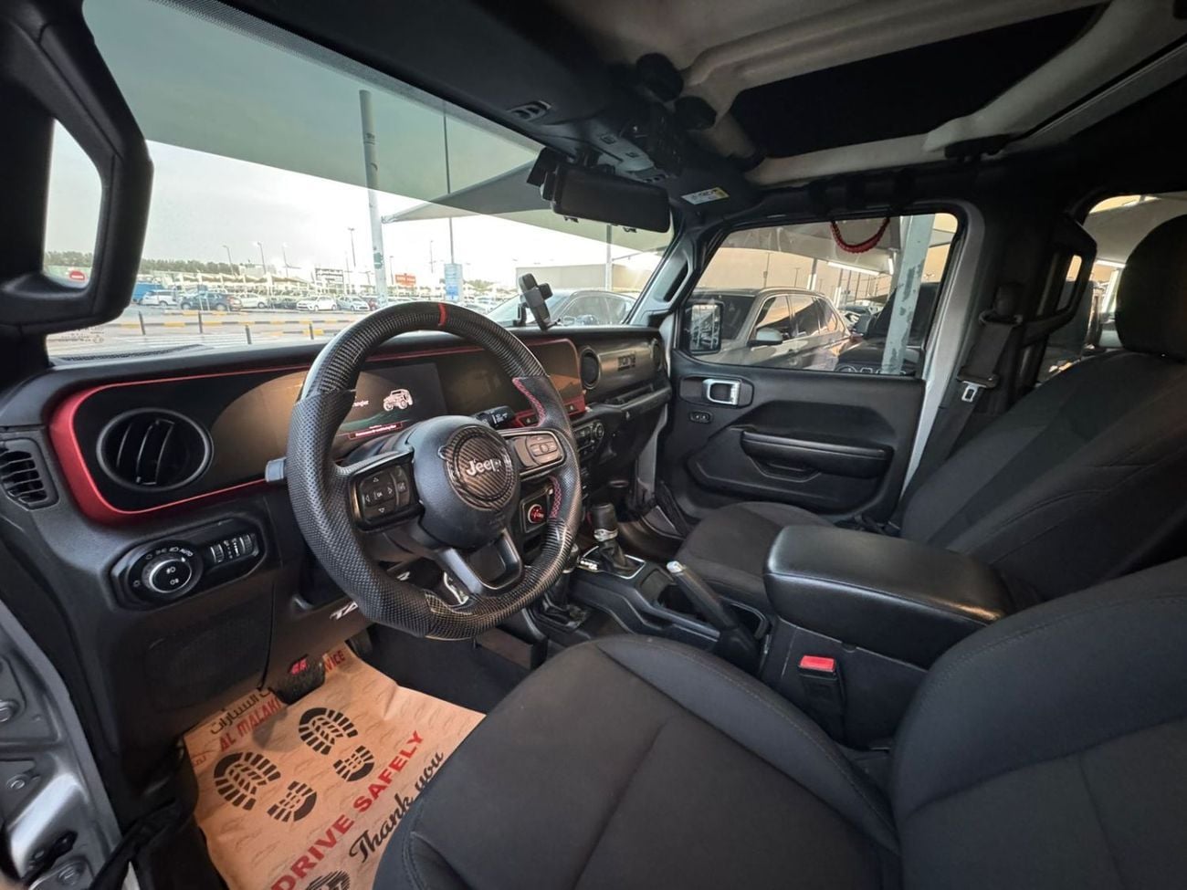 Jeep Wrangler Unlimited SPORT JEEP WRANGLER 2019 6V GCC 3.6L