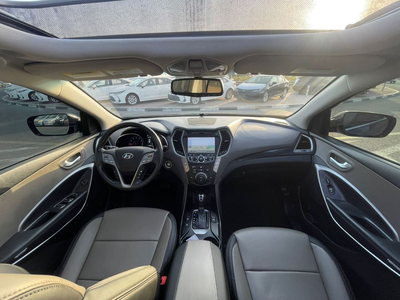 هيونداي سانتا في 2015 Hyundai Santa Fe Sports Ultimate Full Option Panoramic - 2.0L V4 Turbo - AWD 4x4 - Full Screen