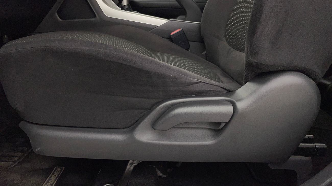 ميتسوبيشي إكسباندر MIDLINE 1.5 | بدون دفعة مقدمة | اختبار القيادة في المنزل