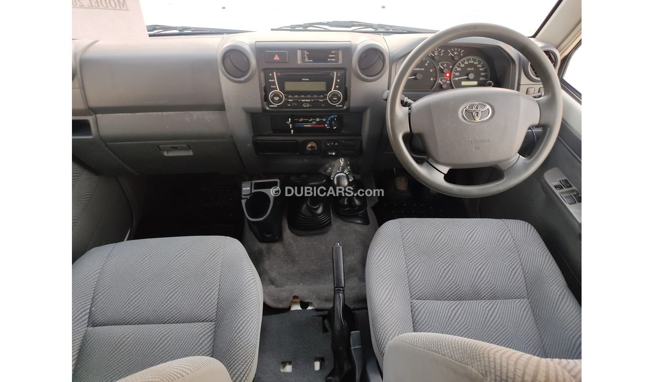 Toyota Land Cruiser 70 toyota hardtop 2013 Diesel 1VD