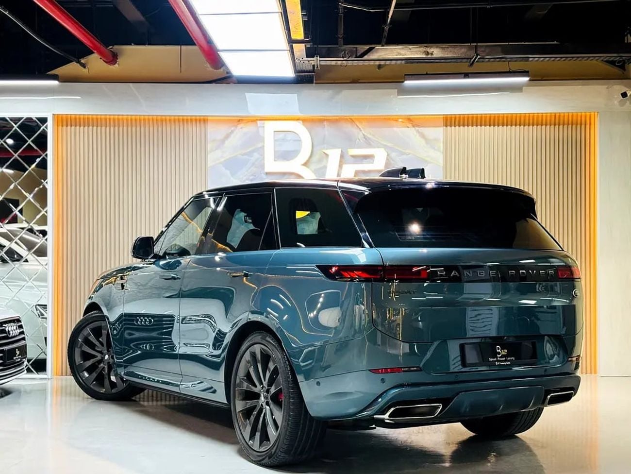 Land Rover Range Rover Sport FIRST EDITION