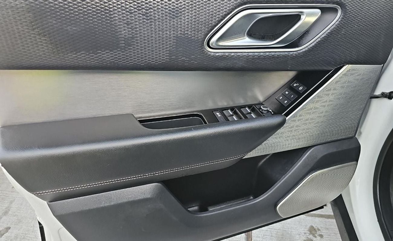 Land Rover Range Rover Velar R-DYNAMIC HSE