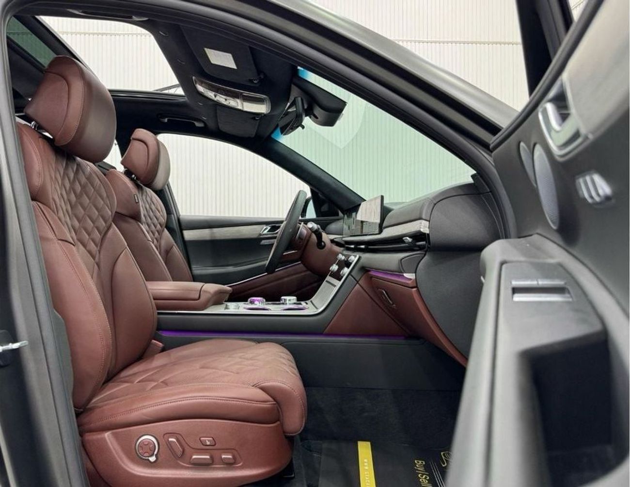 Hyundai Genesis 2025 Genesis GV80 Royal, Full Options, Agency Warranty  Service Pack Till 07/29, GCC